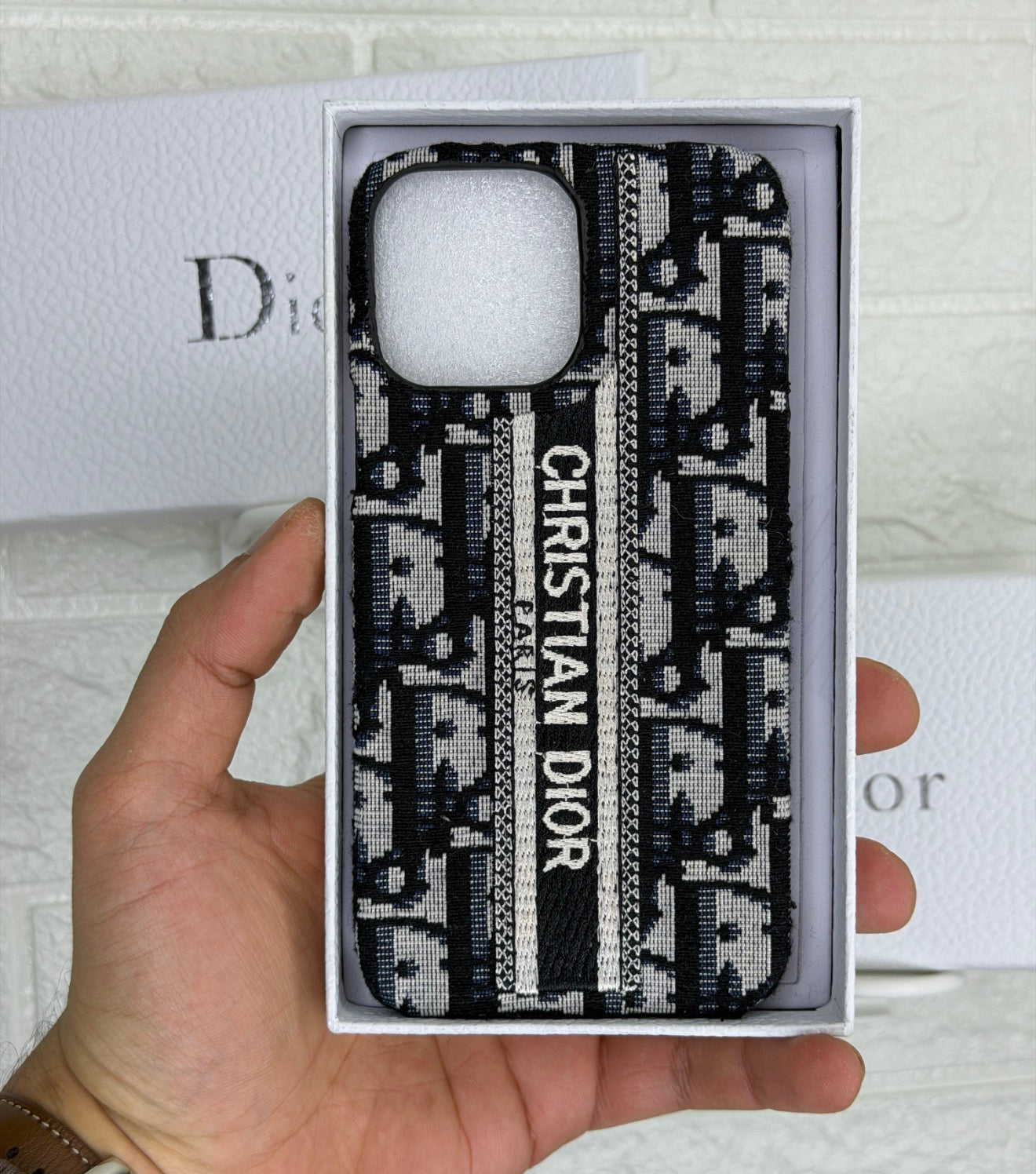 Case Christian Dior 2026 Best Quality