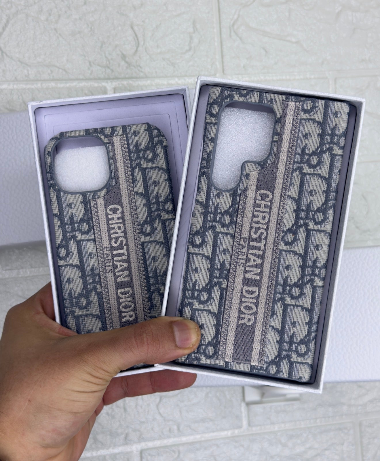 Case Christian Dior 2026 Best Quality